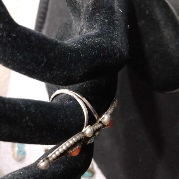 Native American Style Ring - Picture 2 of 5